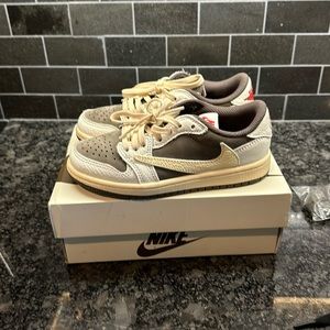 PS) 🔥 Travis Scott x Air Jordan 1 Low OG 'Reverse Mocha'